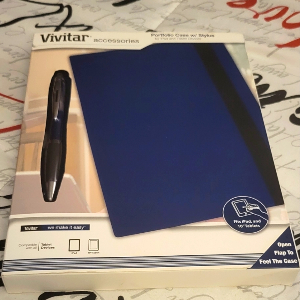 Vivitar Portfolio Case w/Stylus for iPad & tablet devices
